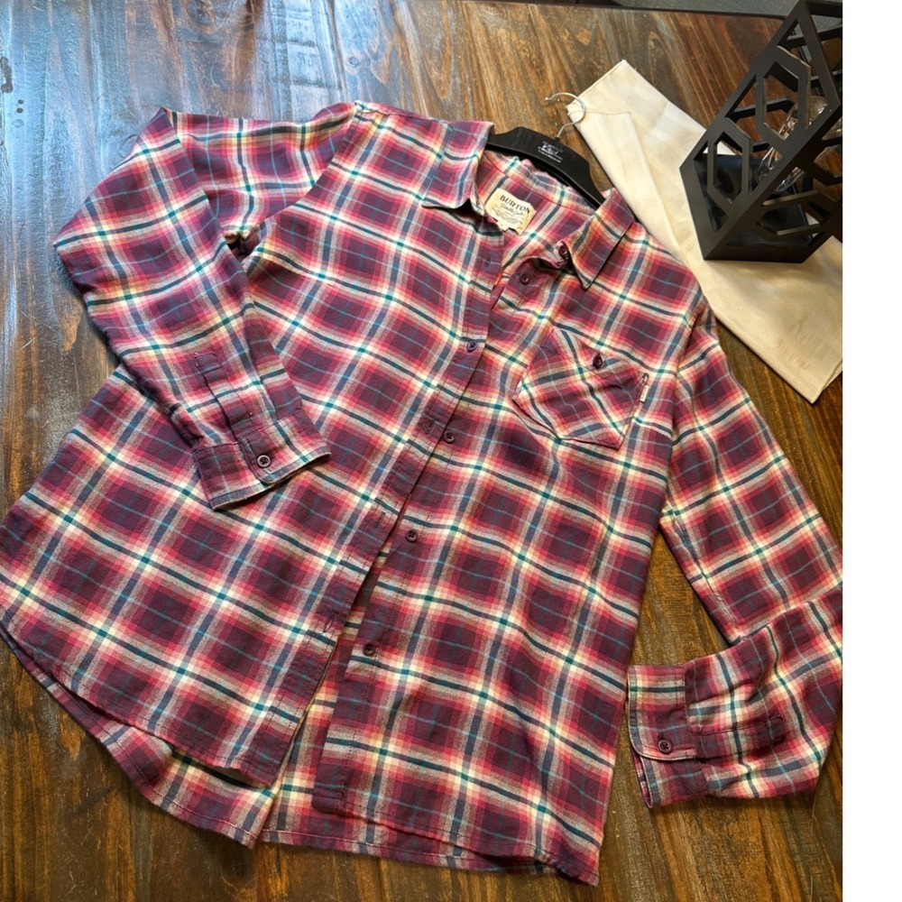 Burton Grace Plaid Flannel Shirt Womens Large Red Purple Cotton Button Down